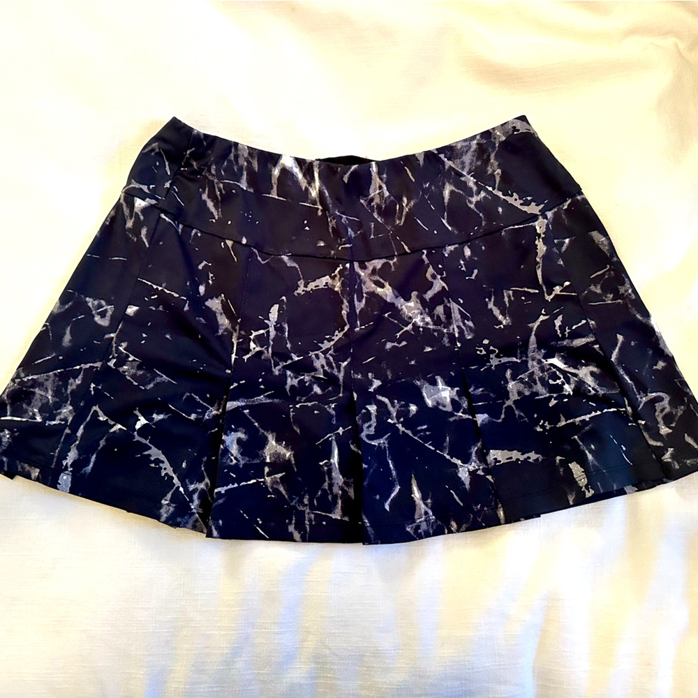 Tail size small tennis skort